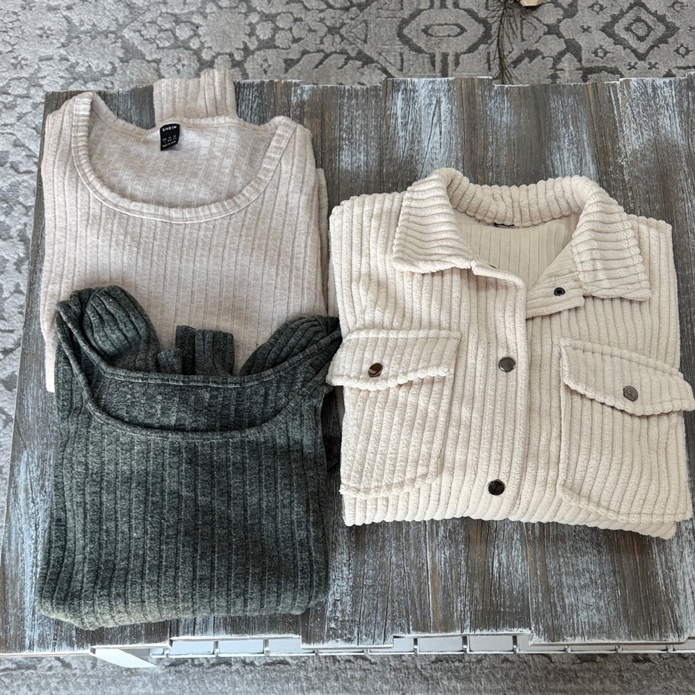 Cozy Cream and jade Ribbed Sweater Set